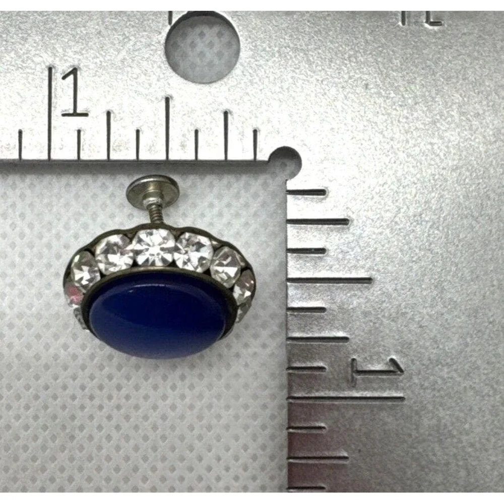 Vintage Blue‎ Rhinestone Round Silver Tone Screw Back Earrings 1960s Retro